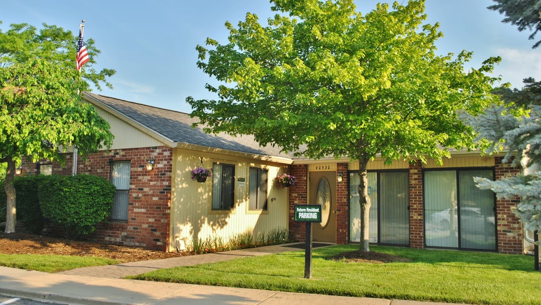 Gallery & Virtual Tours Fairway Club Apartments